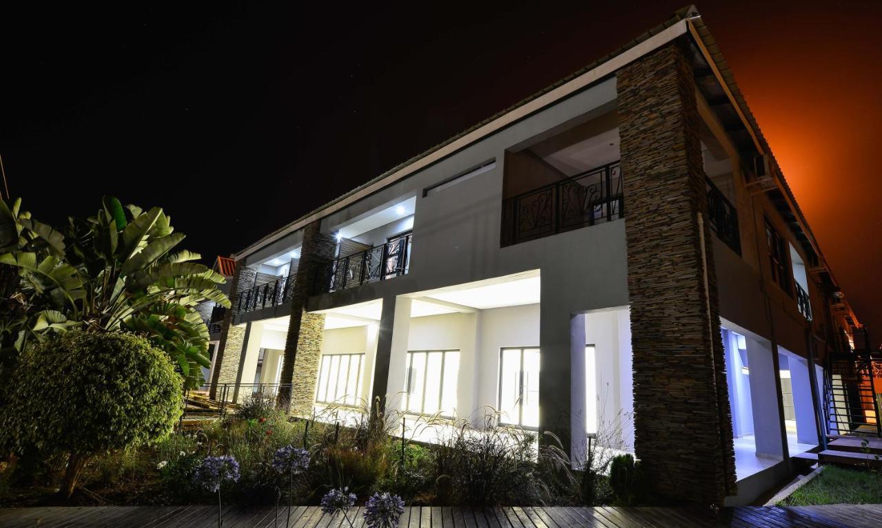 Serurubele Boutique Hotel Bosbokrand Exterior photo
